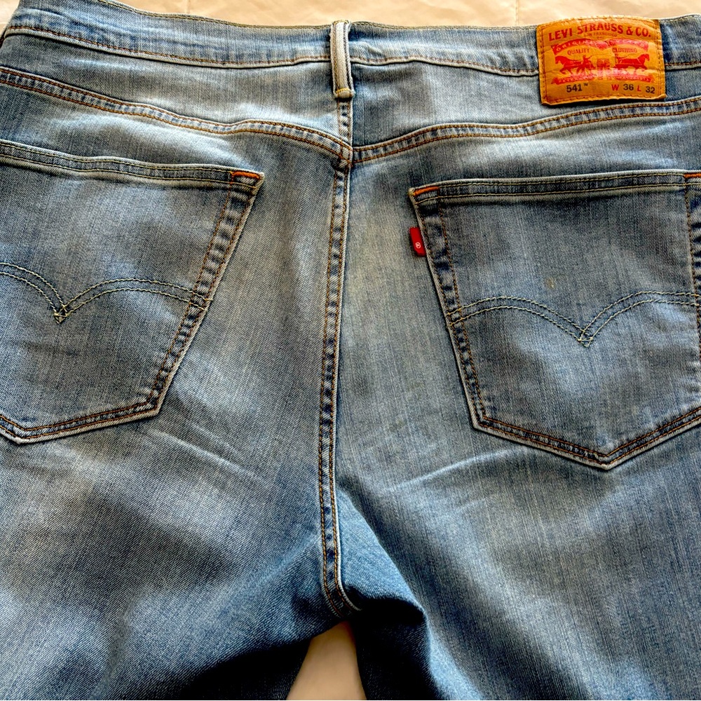 Levi's Men’s Light Blue Straight Leg Jeans